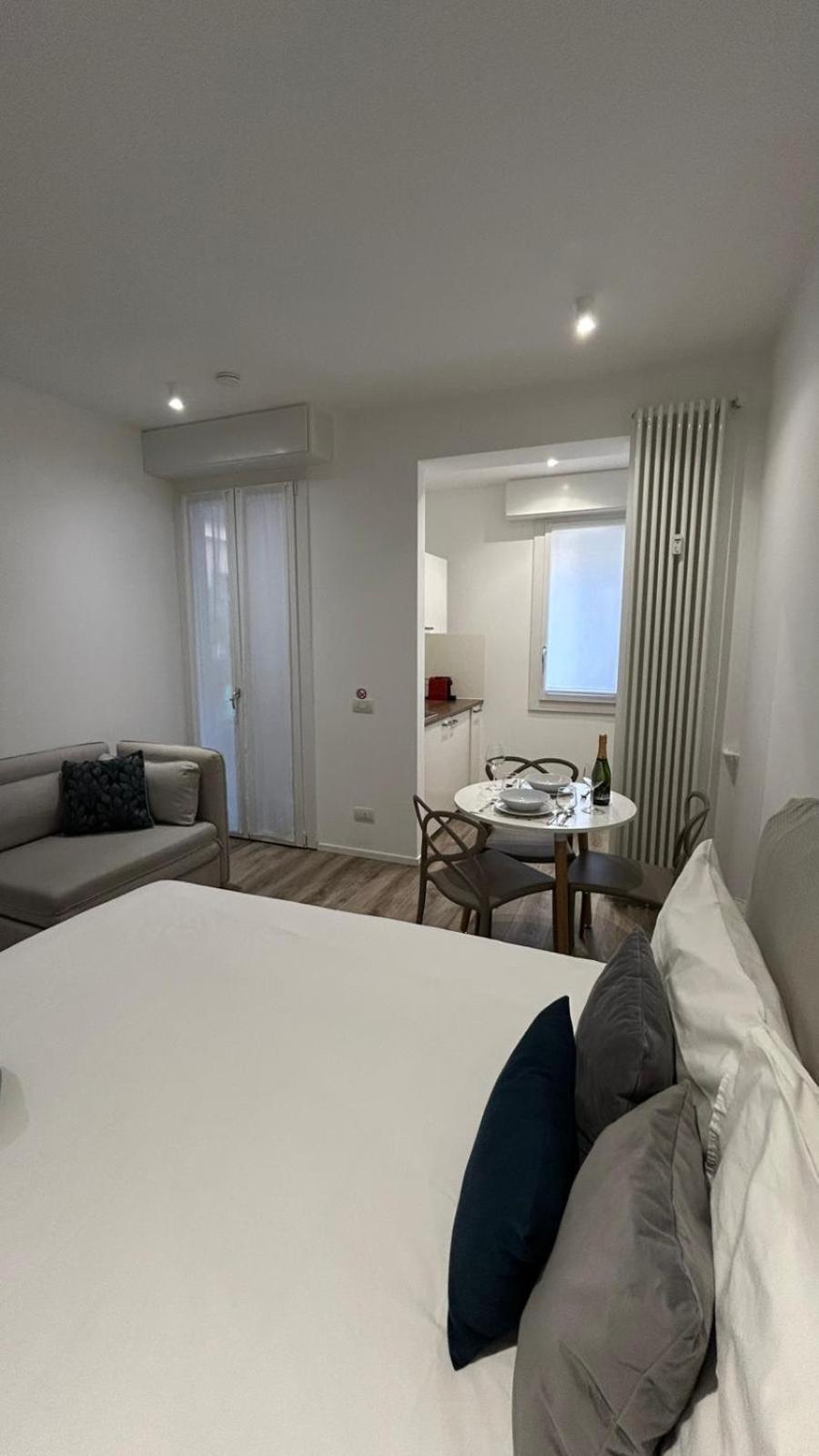 Milanofierapartments Luaran gambar